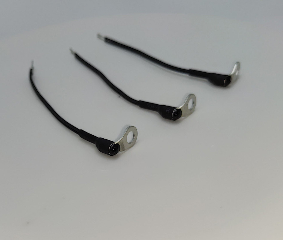 Surface Mount PT1000 Temperature Sensor 120mm Length Black